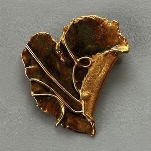 Gold-Tone Metal Heart Leaf Brooch Pin/Pendant Nature Theme 2.5 Inch